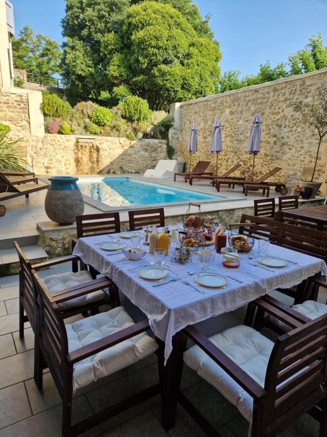 La Maison De Livia, Chambres D'Hotes, Piscine Chauffee, Proche Uzes, Nimes, Ales Sauzet  Ngoại thất bức ảnh
